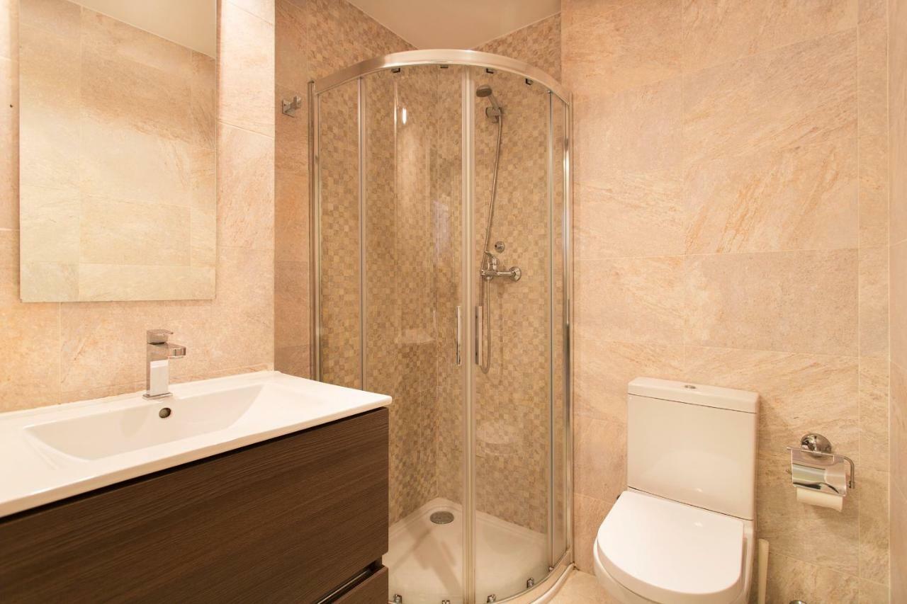 Apartamento Gran Via Centro Apartment Гранада Екстериор снимка