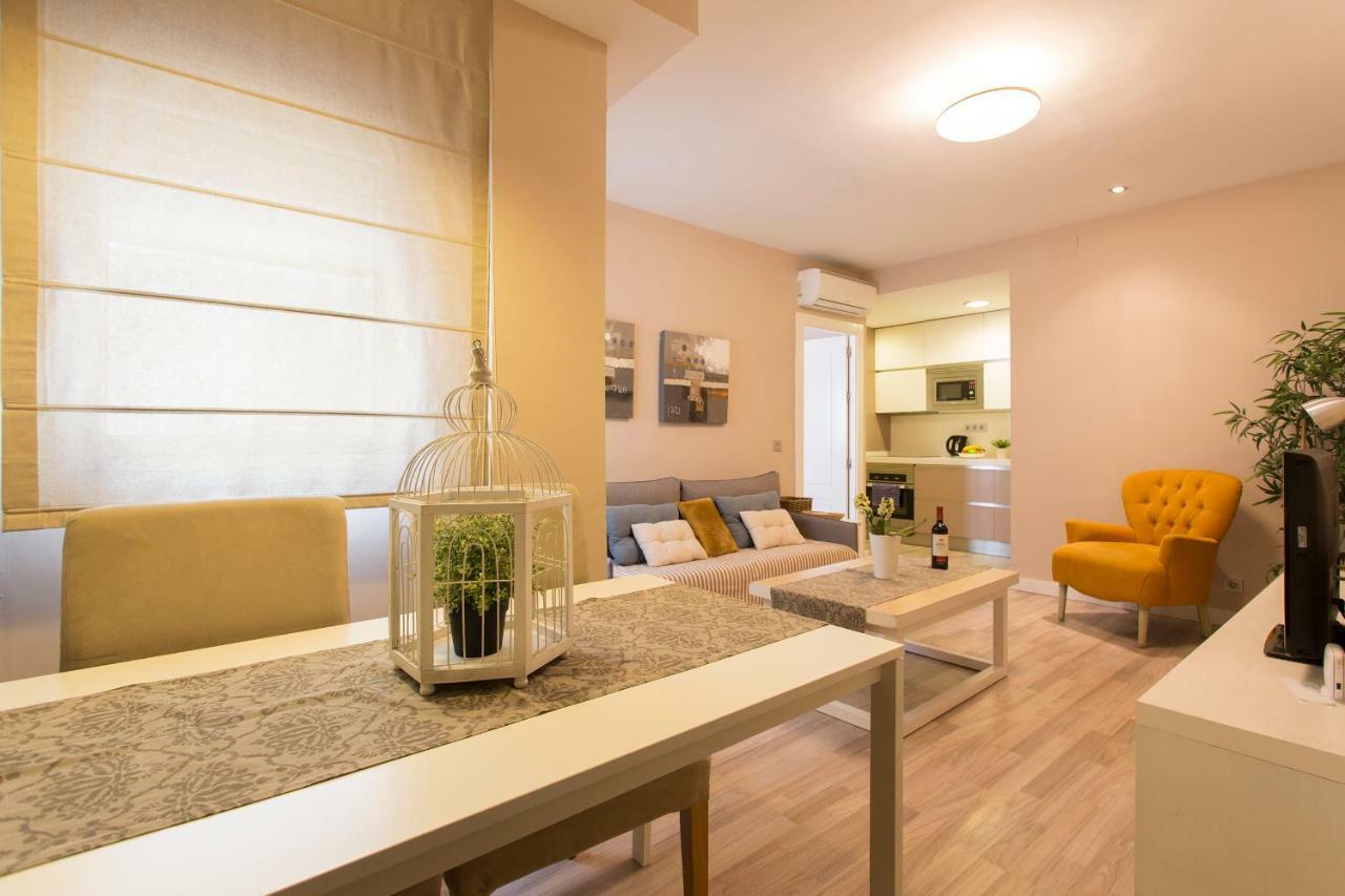 Apartamento Gran Via Centro Apartment Гранада Екстериор снимка